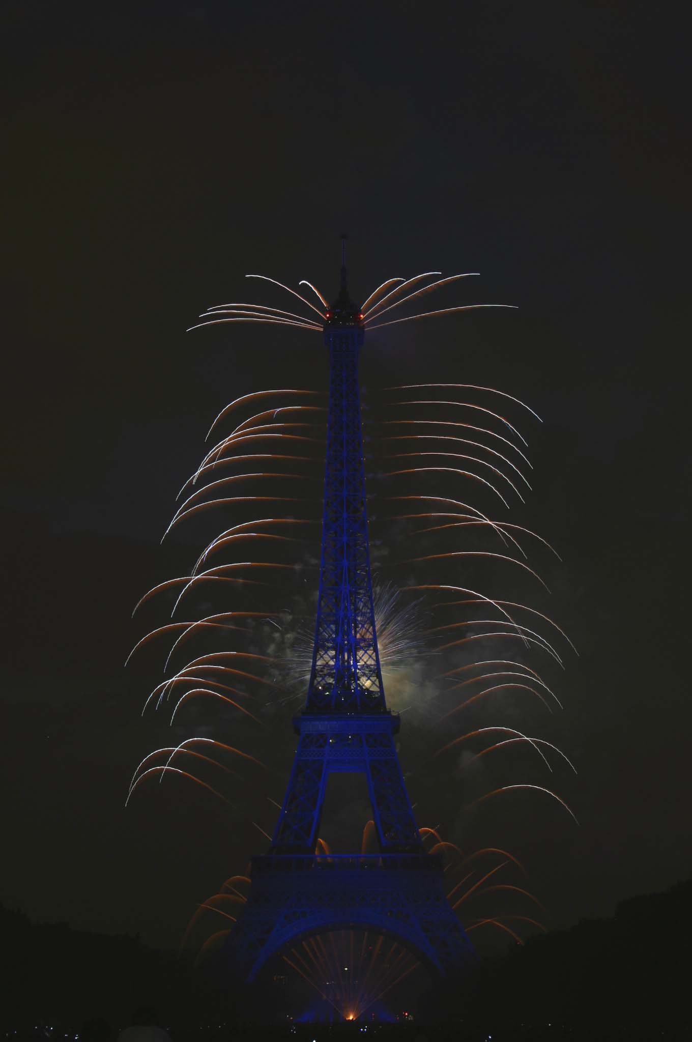 Tour Eiffel en bleu